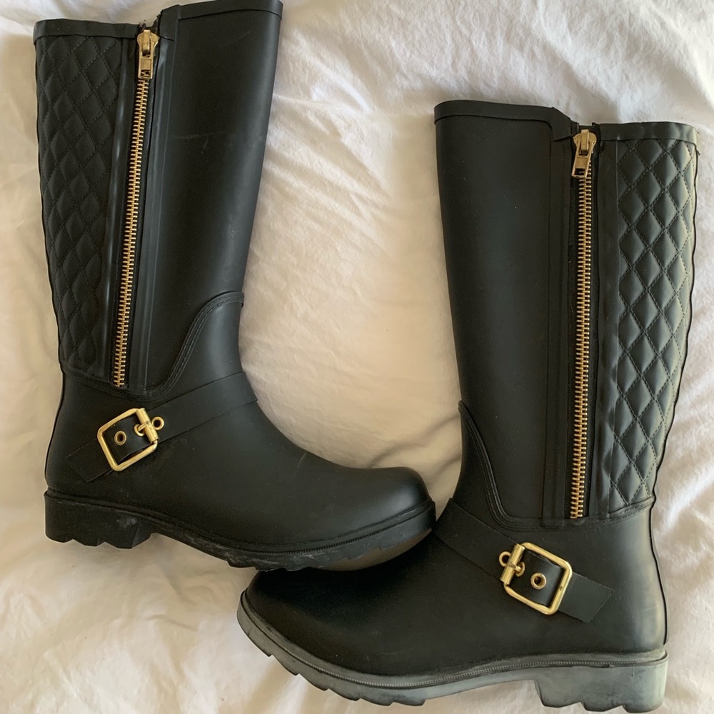Black Steve Madden Rain Boots